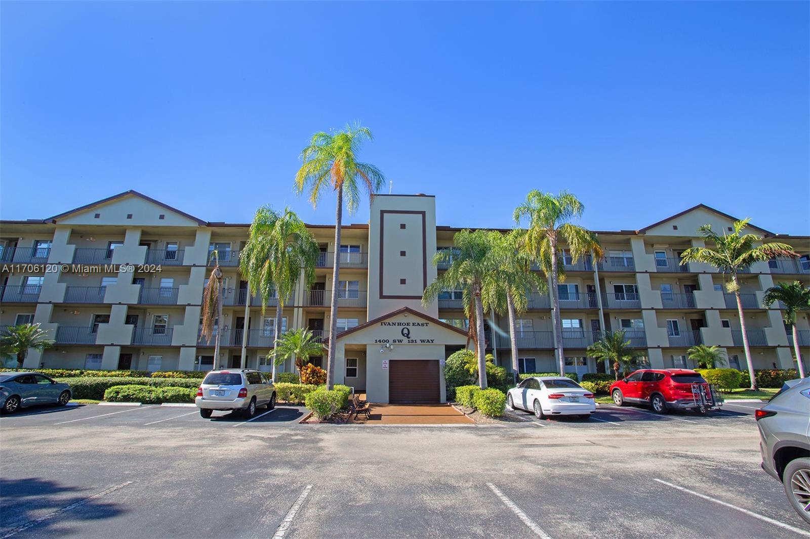 1400 SW 131st Way #401Q, Pembroke Pines, Florida image 34