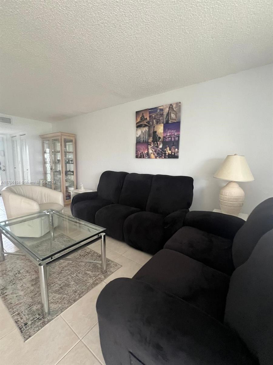 7350 NW 18th St #208, Margate, Florida image 3