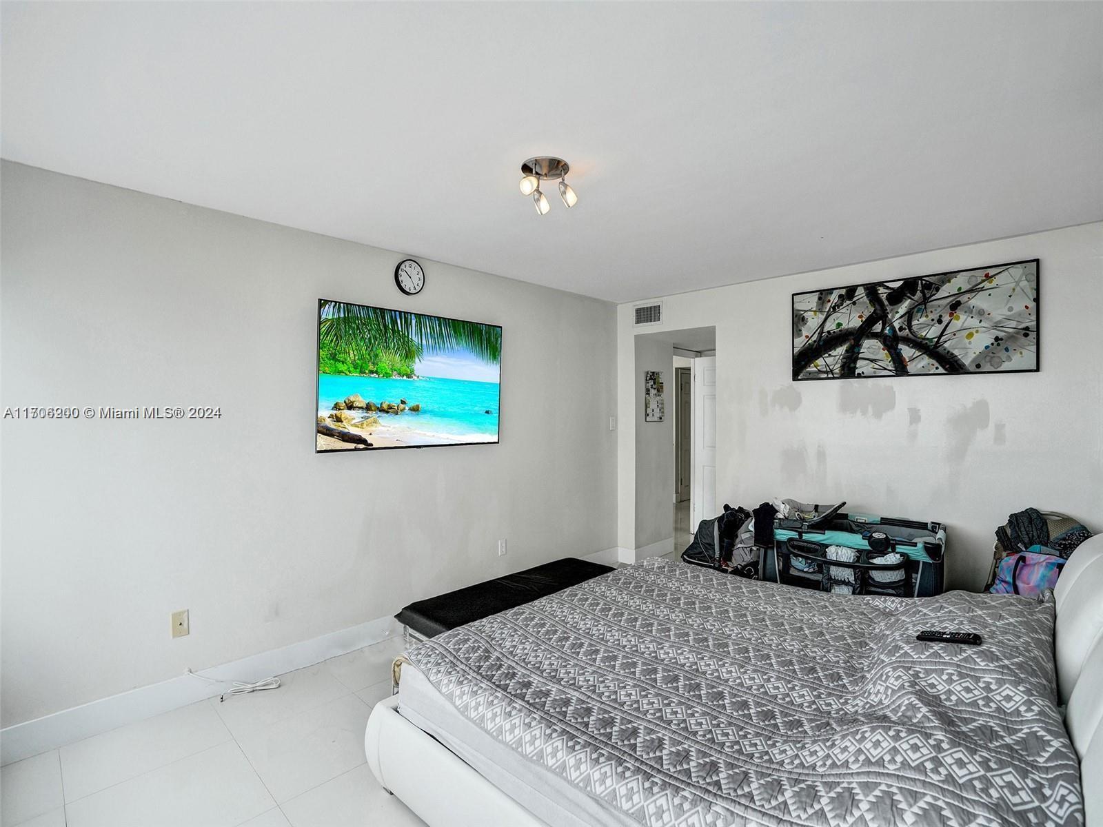 18061 Biscayne Blvd #502, Aventura, Florida image 25