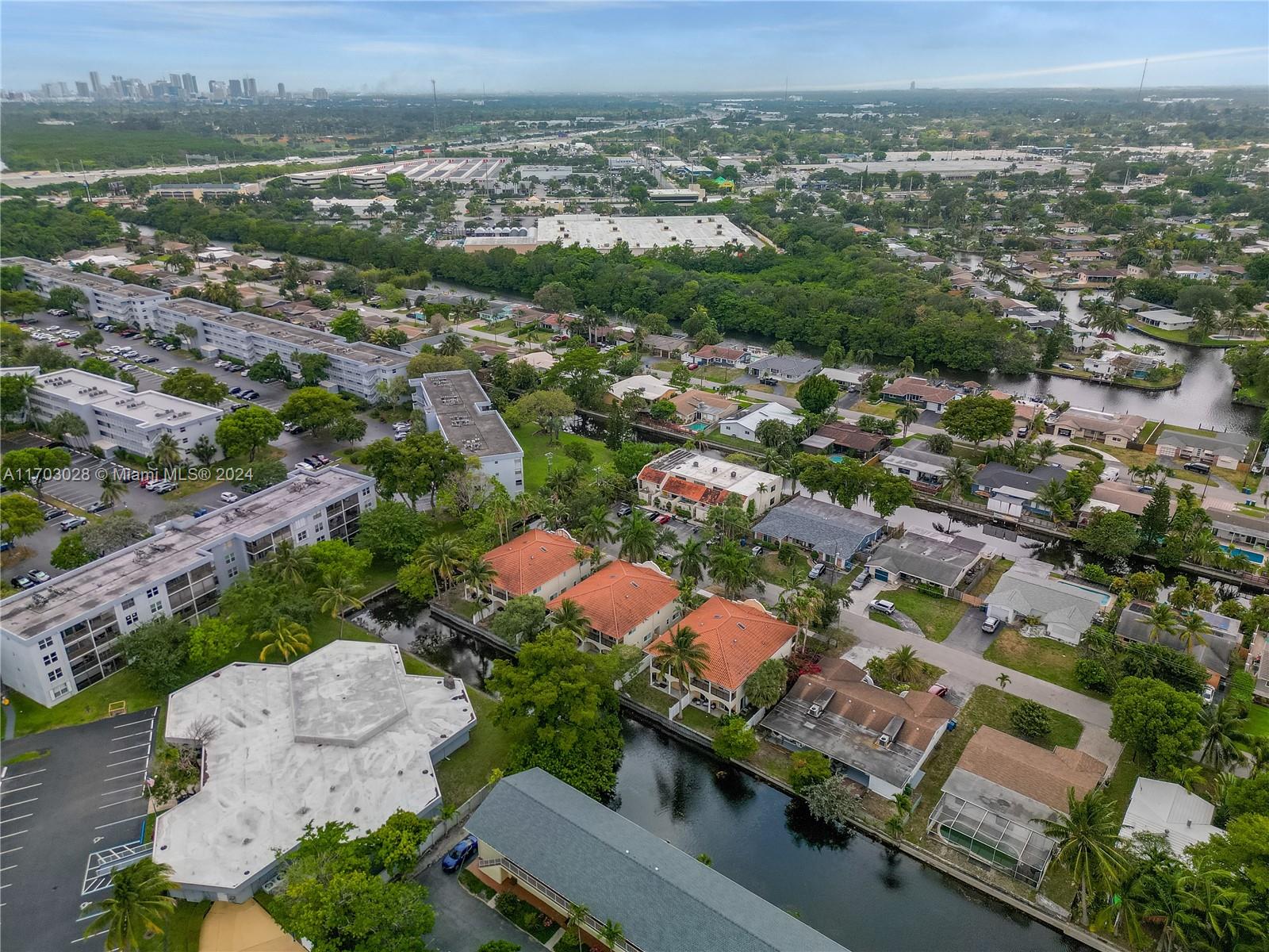 3450 NW 17th Ter, Oakland Park, Florida image 8