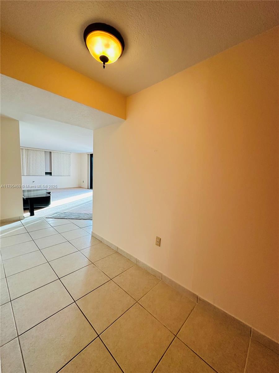 2780 NE 183rd St #1802, Aventura, Florida image 11