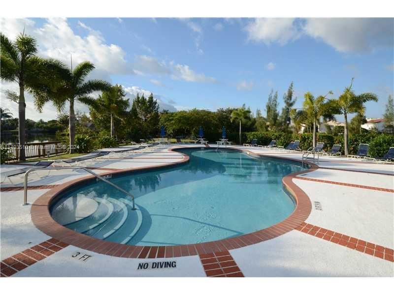 1142 SE 6th Ct, Dania Beach, Florida image 38