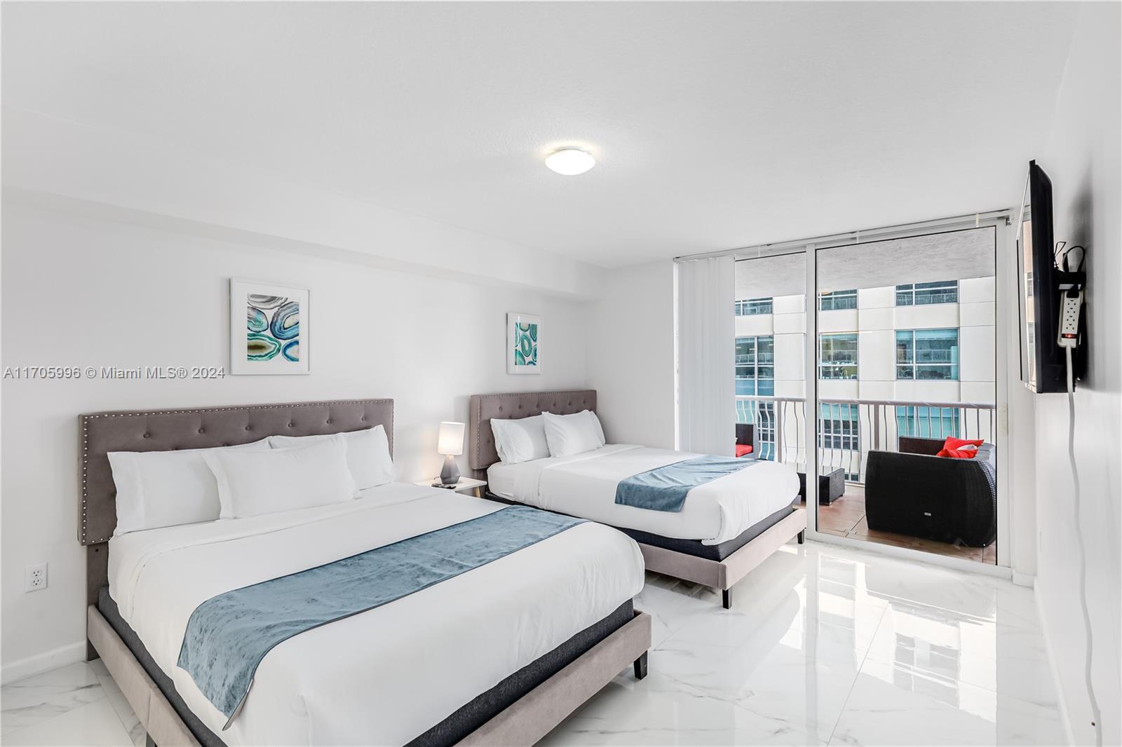 1200 Brickell Bay Dr #1908, Miami, Florida image 7