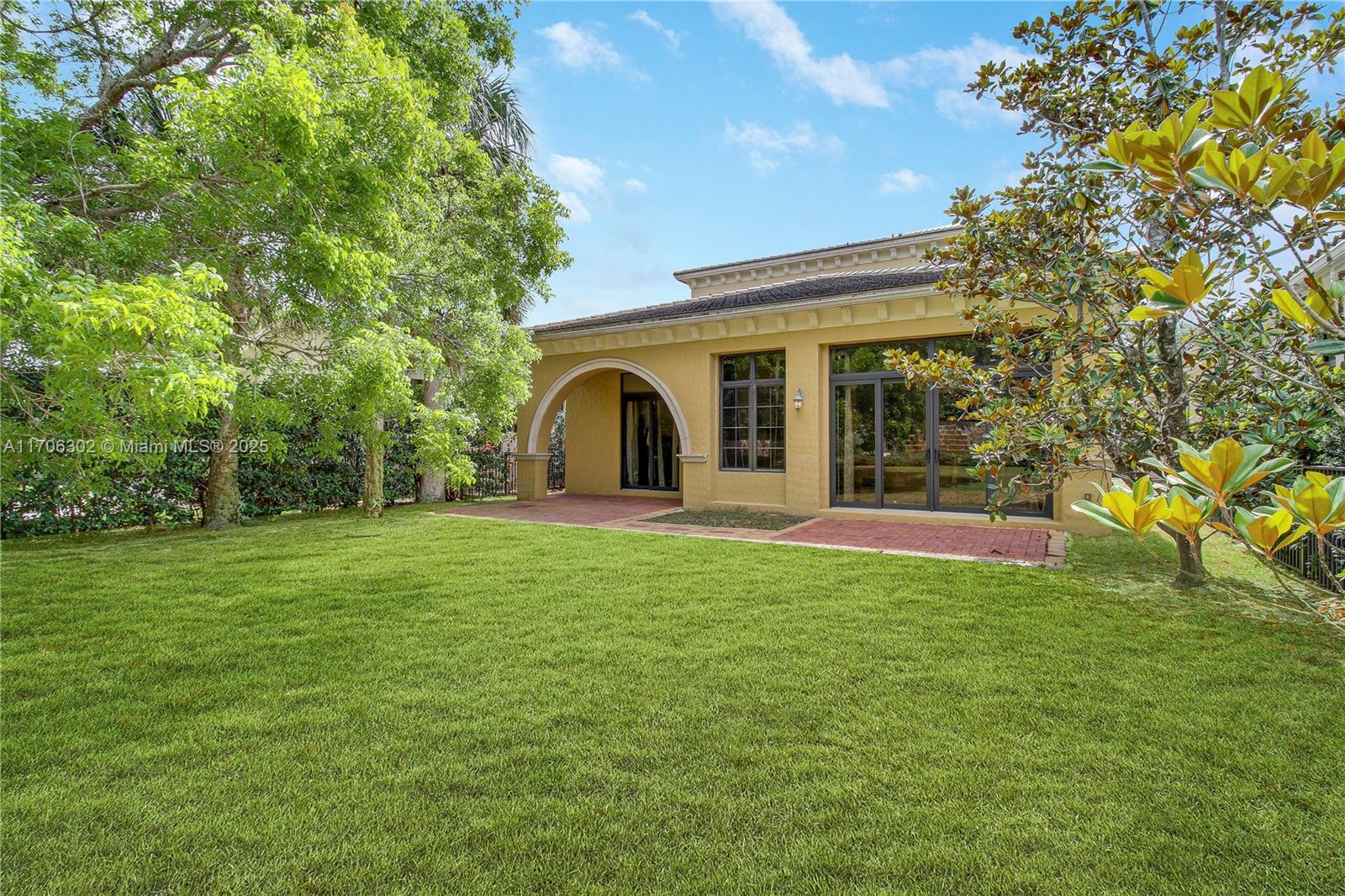 7086 Spyglass Ave, Parkland, Florida image 3
