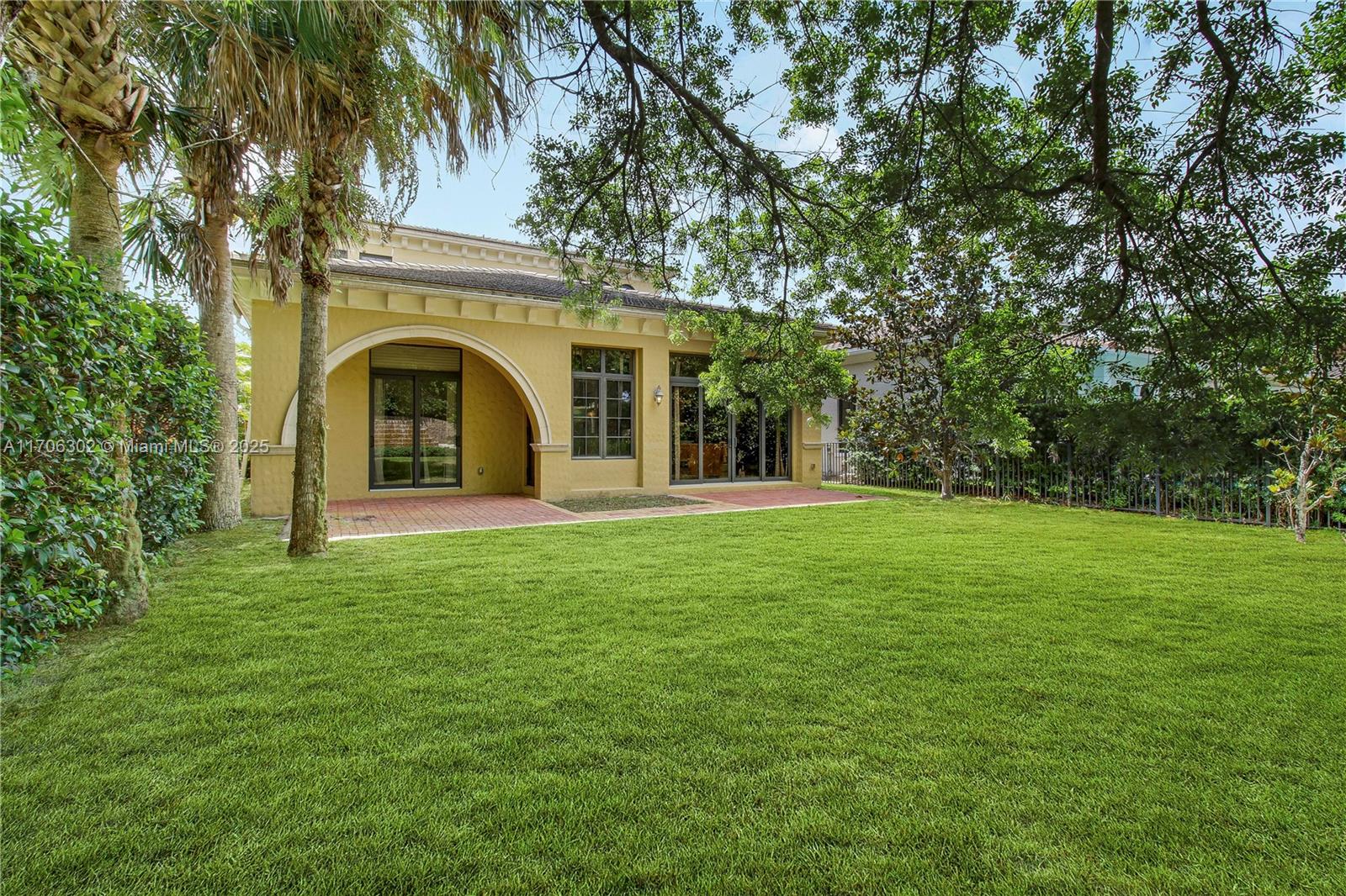 7086 Spyglass Ave, Parkland, Florida image 4