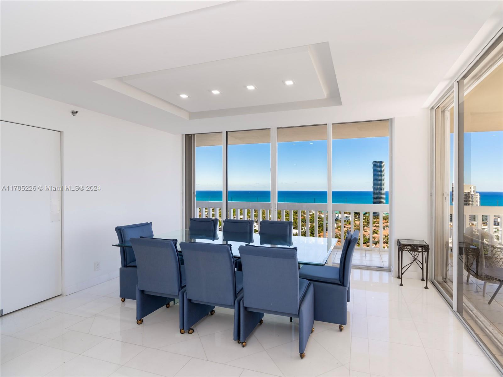 19355 Turnberry Way #26J, Aventura, Florida image 3