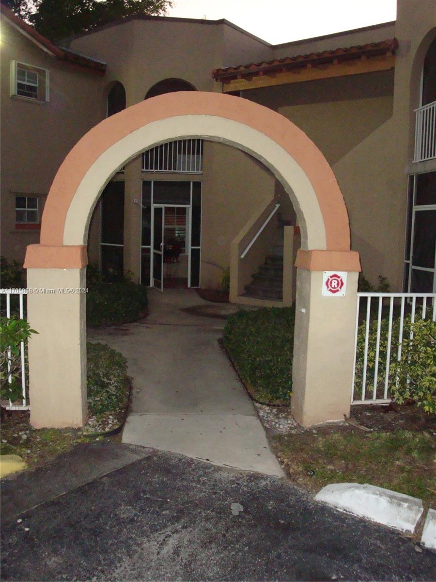 8630 SW 3rd St #102, Pembroke Pines, Florida image 1