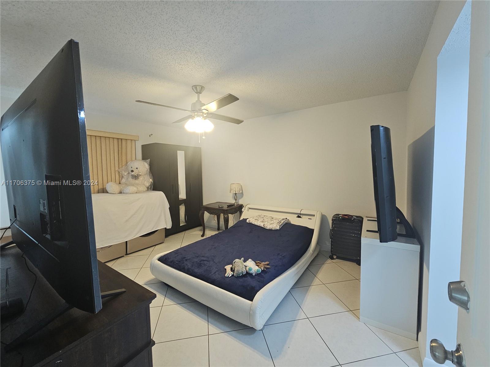 661 N University Dr #1-102, Pembroke Pines, Florida image 2