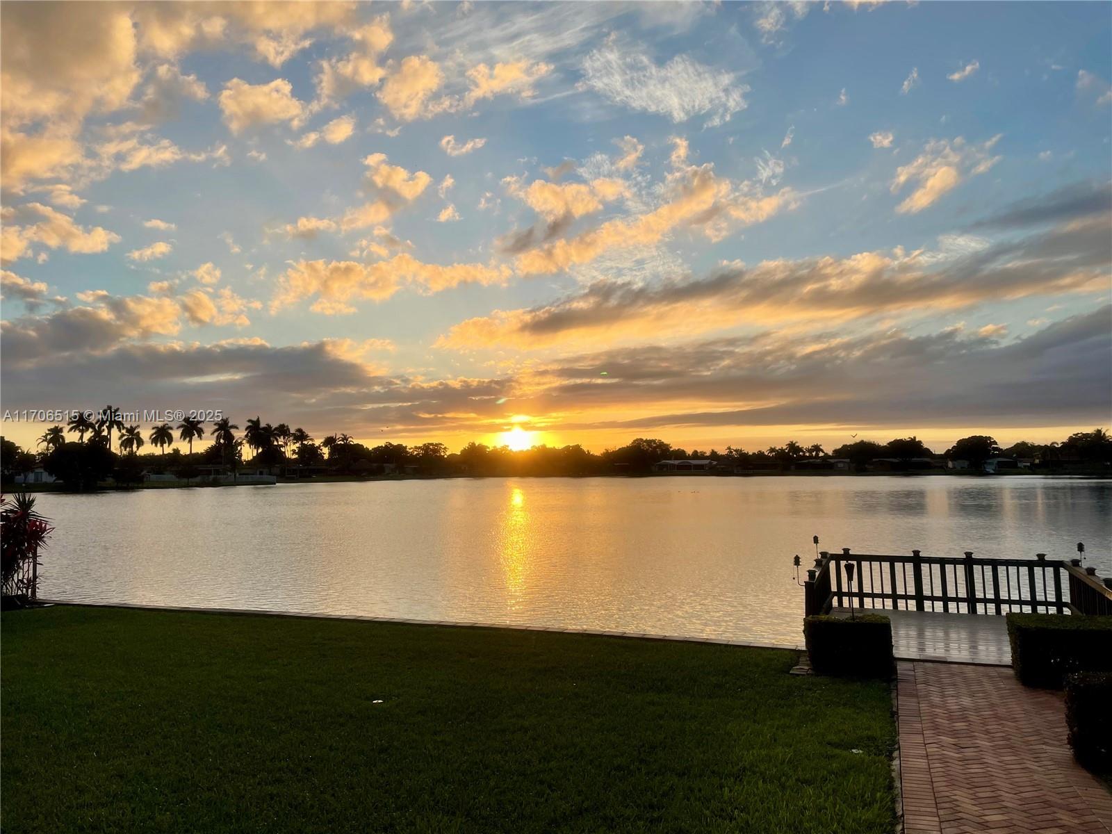 Residential, Pembroke Pines, Florida image 21