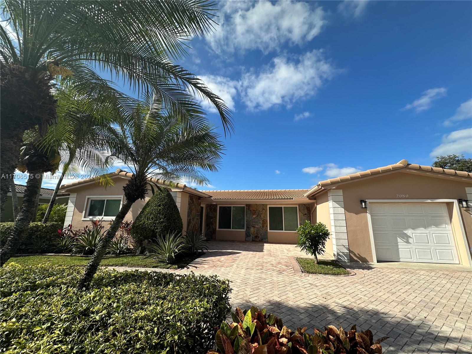 Residential, Pembroke Pines, Florida image 28