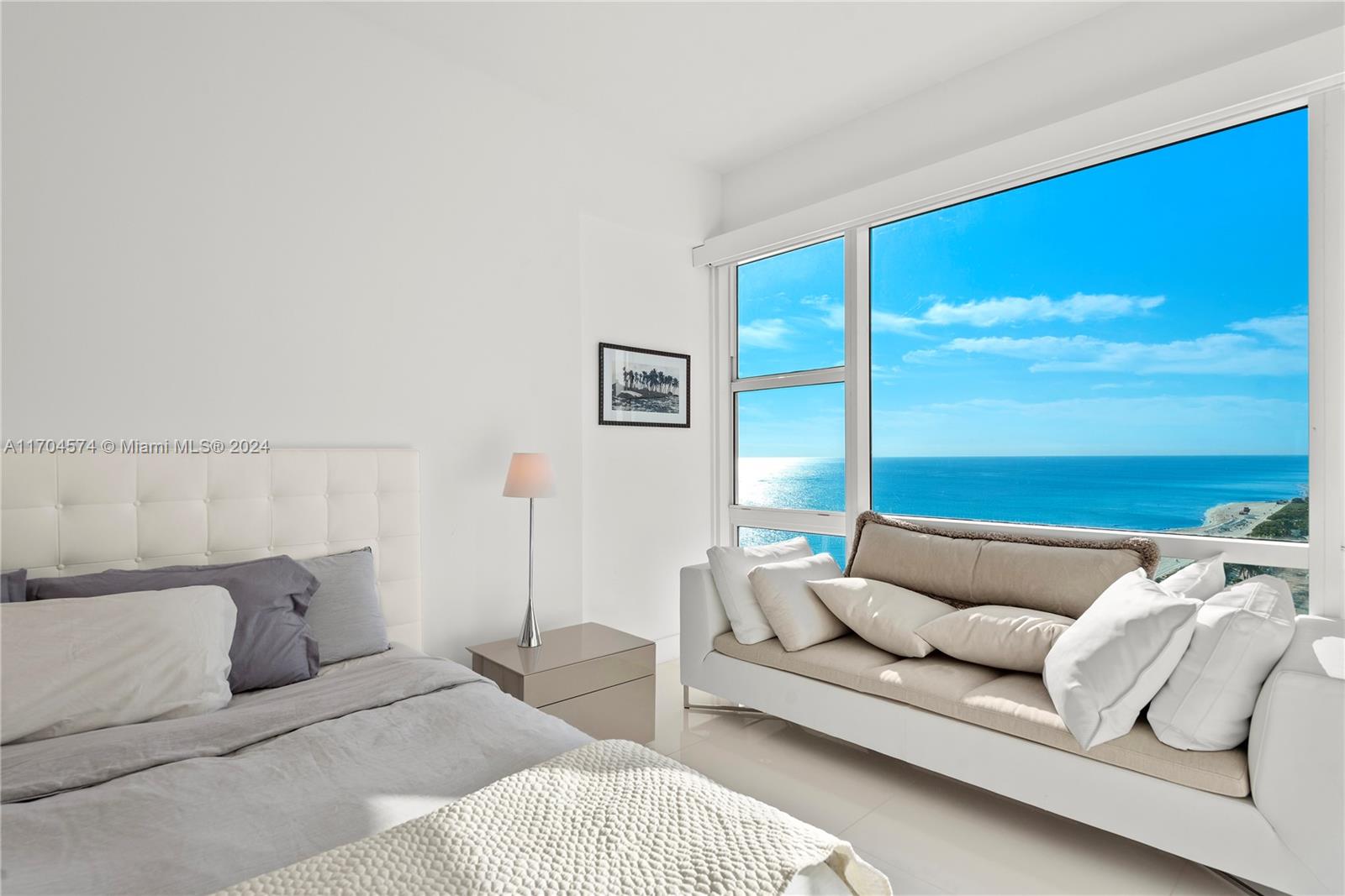 6801 Collins Ave #PH07(Door PH12), Miami Beach FL 33141