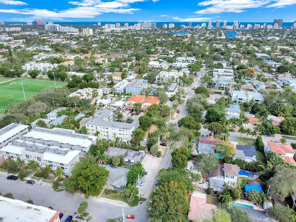 1215 NE 6th St, Fort Lauderdale, Florida image 19