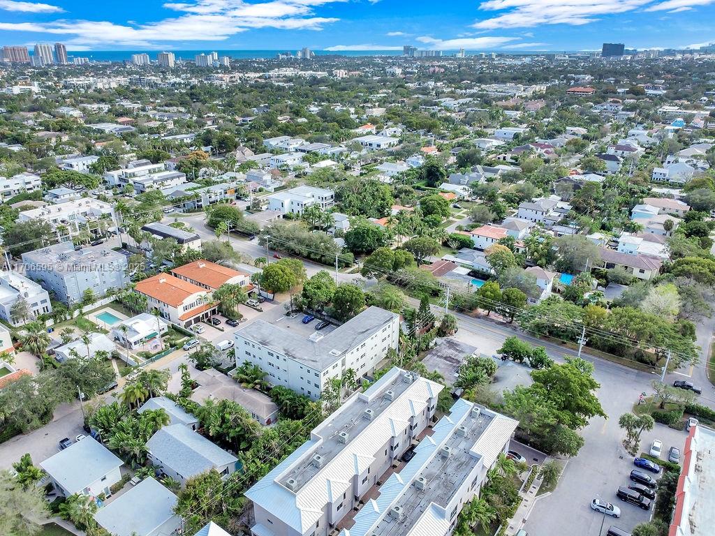 1215 NE 6th St, Fort Lauderdale, Florida image 21