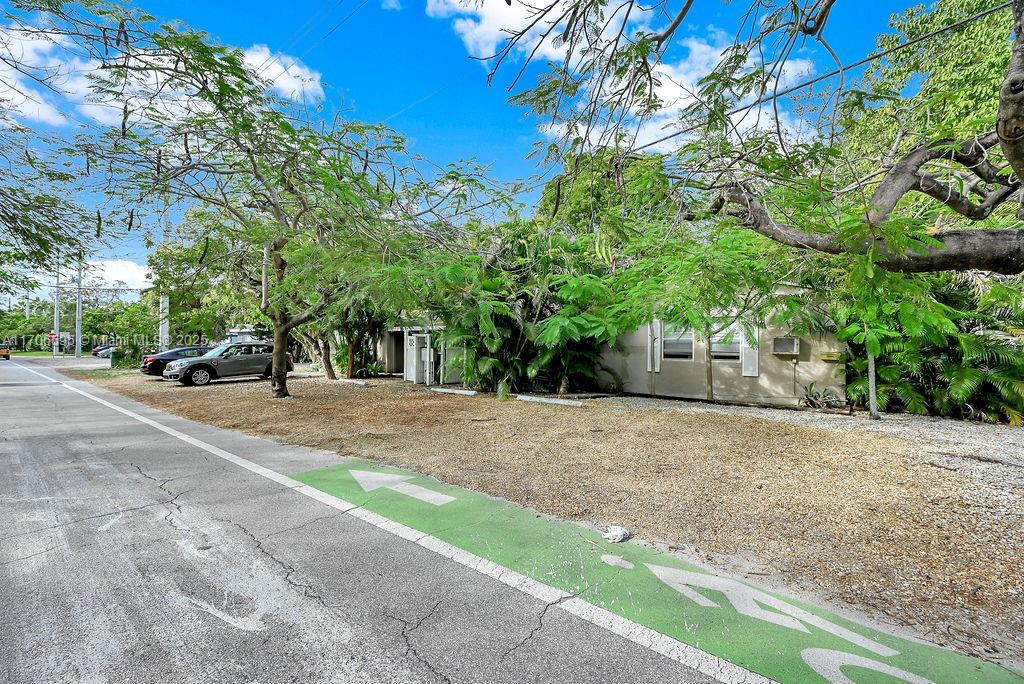 1215 NE 6th St, Fort Lauderdale, Florida image 31