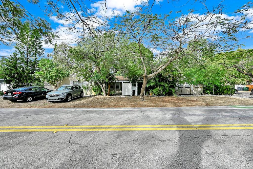 1215 NE 6th St, Fort Lauderdale, Florida image 32