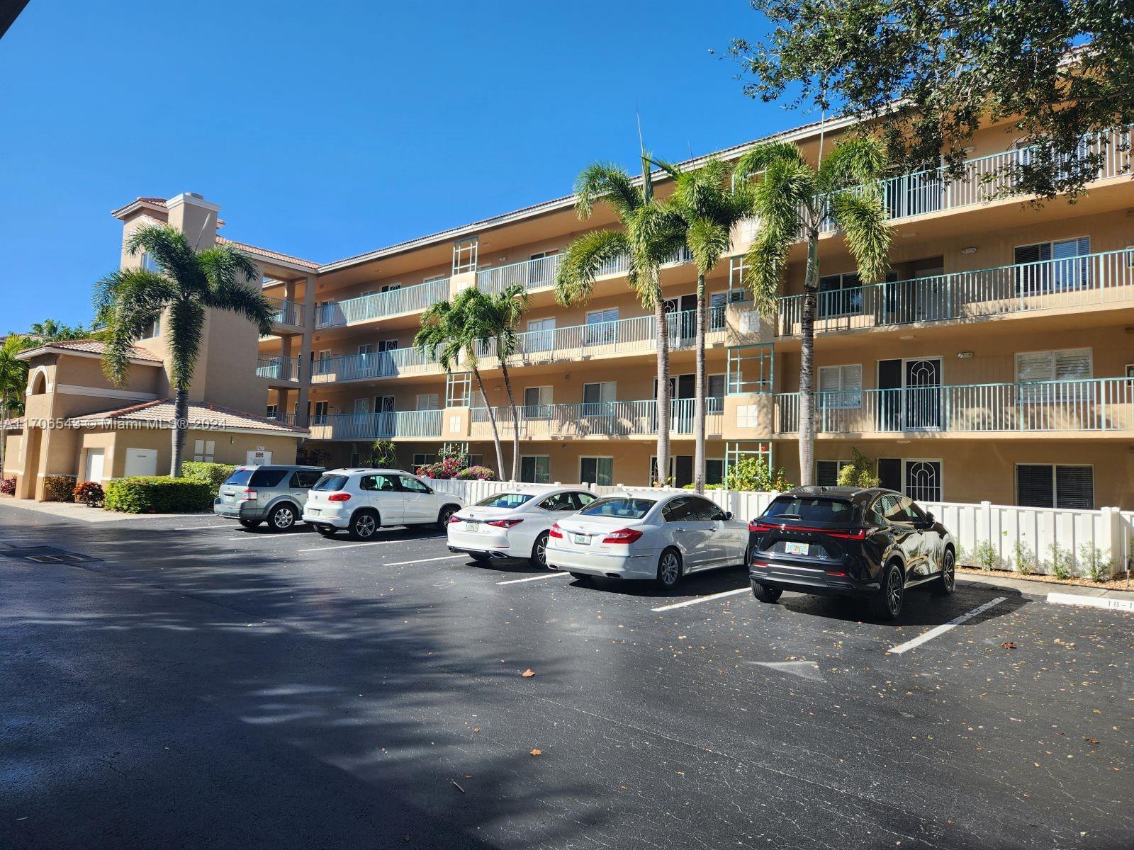 5749 Gemstone Ct #307, Boynton Beach, Florida image 1