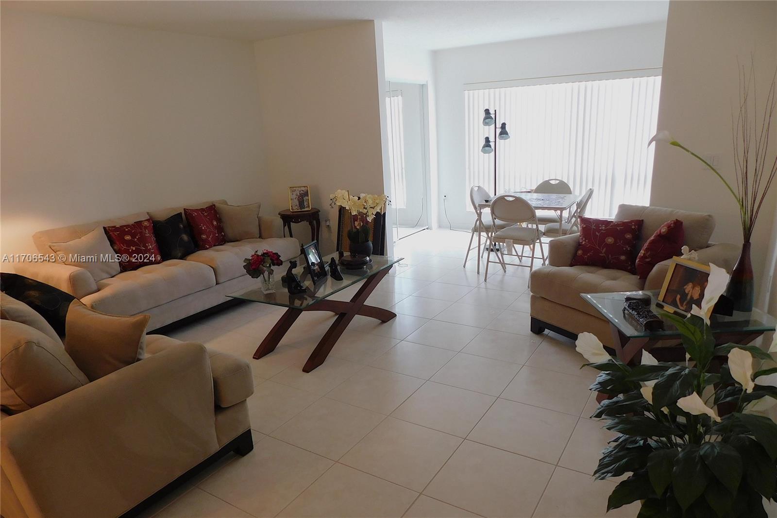 5749 Gemstone Ct #307, Boynton Beach, Florida image 3