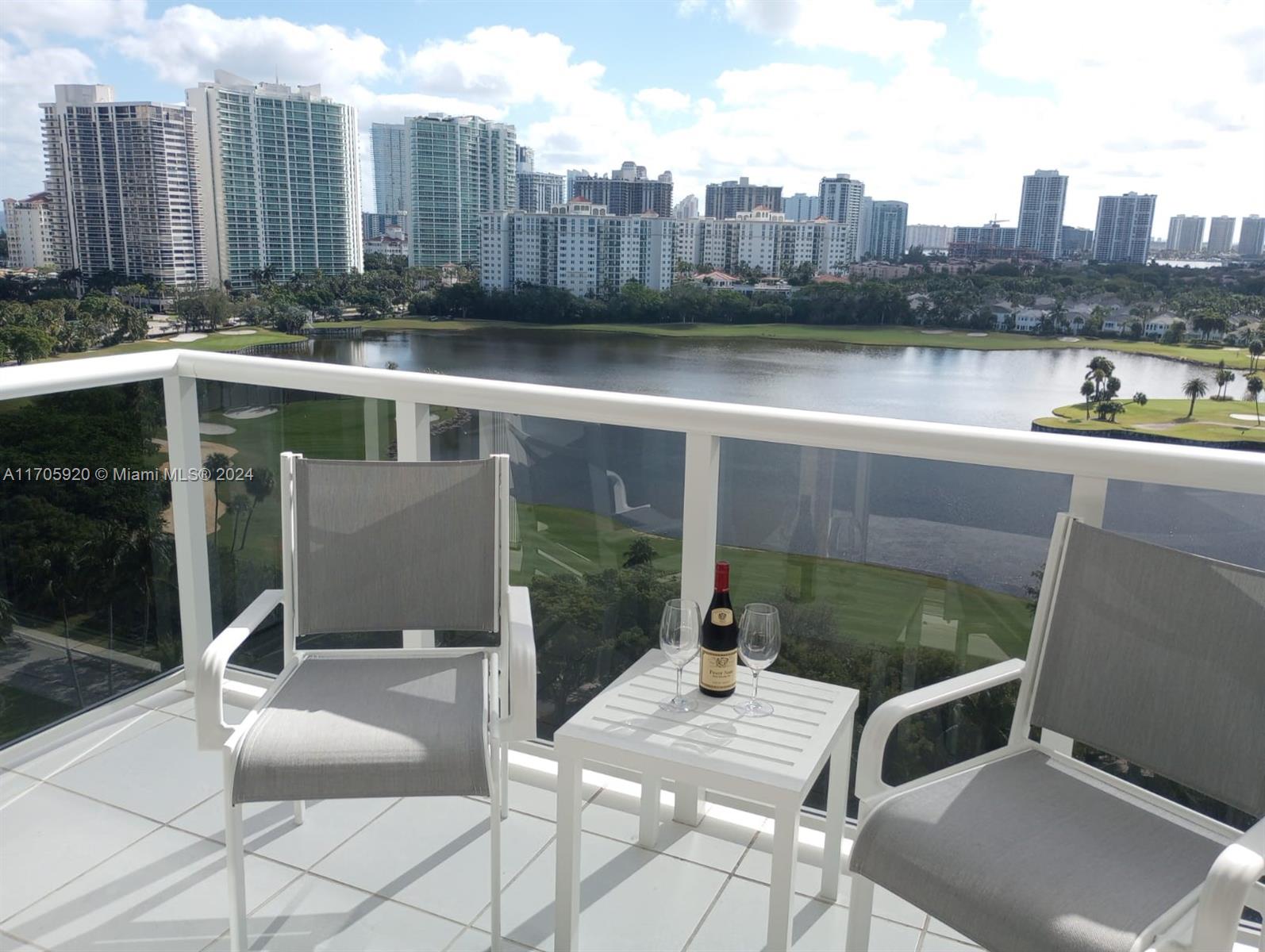 3625 N Country Club Dr #1604, Aventura, Florida image 6