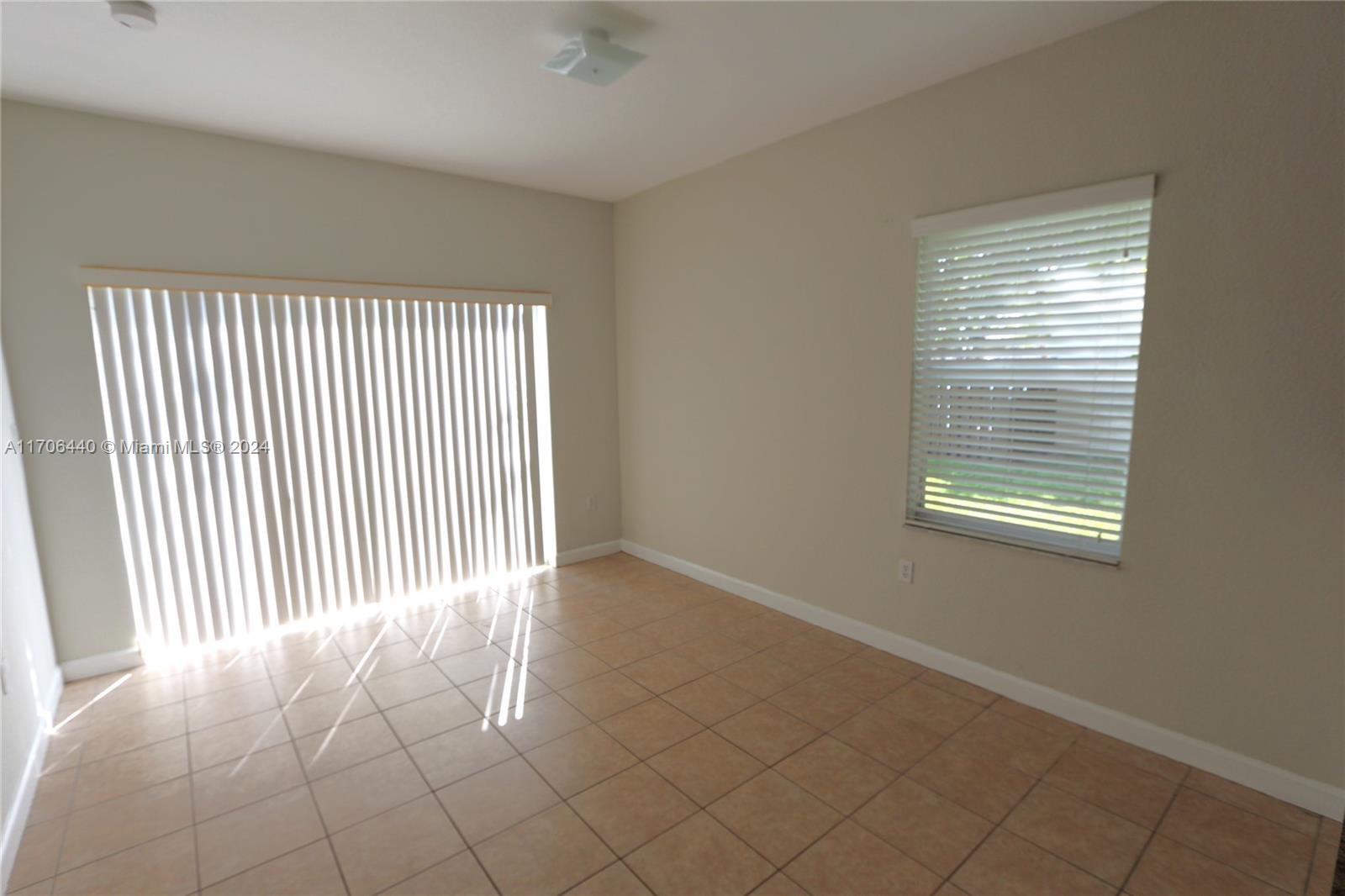 9290 SW 222nd Way #9290, Cutler Bay, Florida image 6