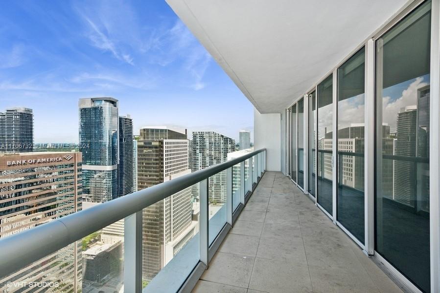 495 Brickell Ave #4605, Miami FL 33131