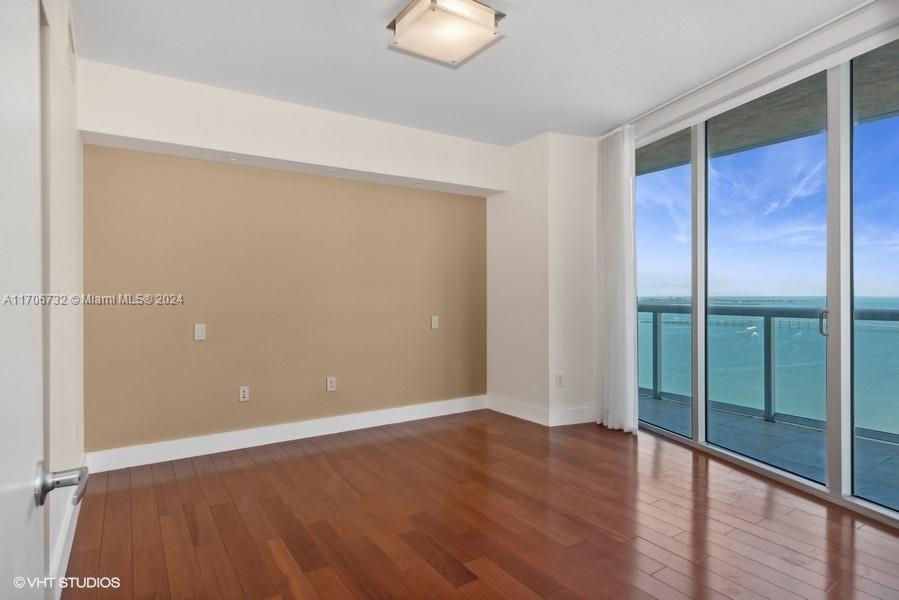 495 Brickell Ave #4605, Miami FL 33131