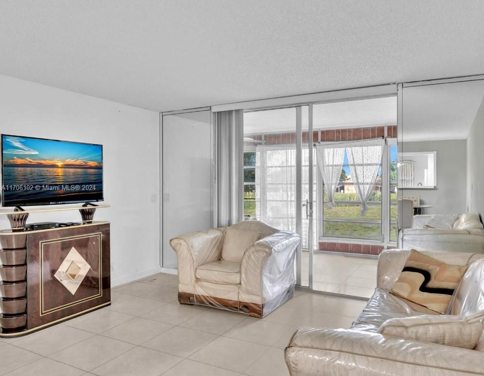 260 NW 76th Ave #203, Margate, Florida image 3