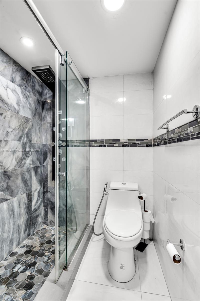 17011 N Bay Rd #403, Sunny Isles Beach, Florida image 19