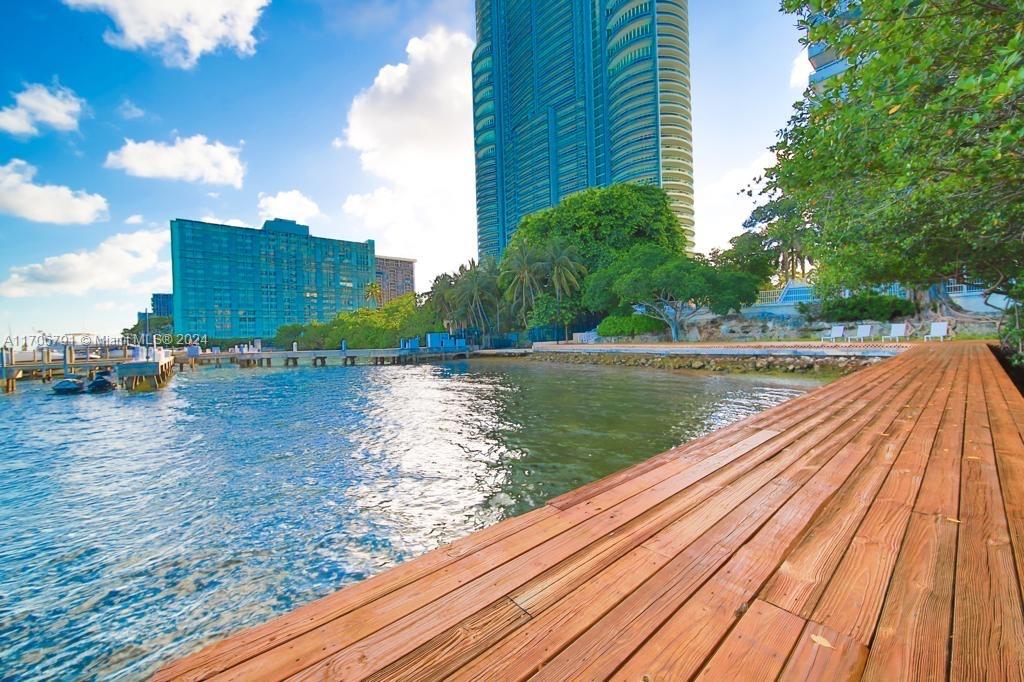 1627 Brickell Ave #2904, Miami FL 33129