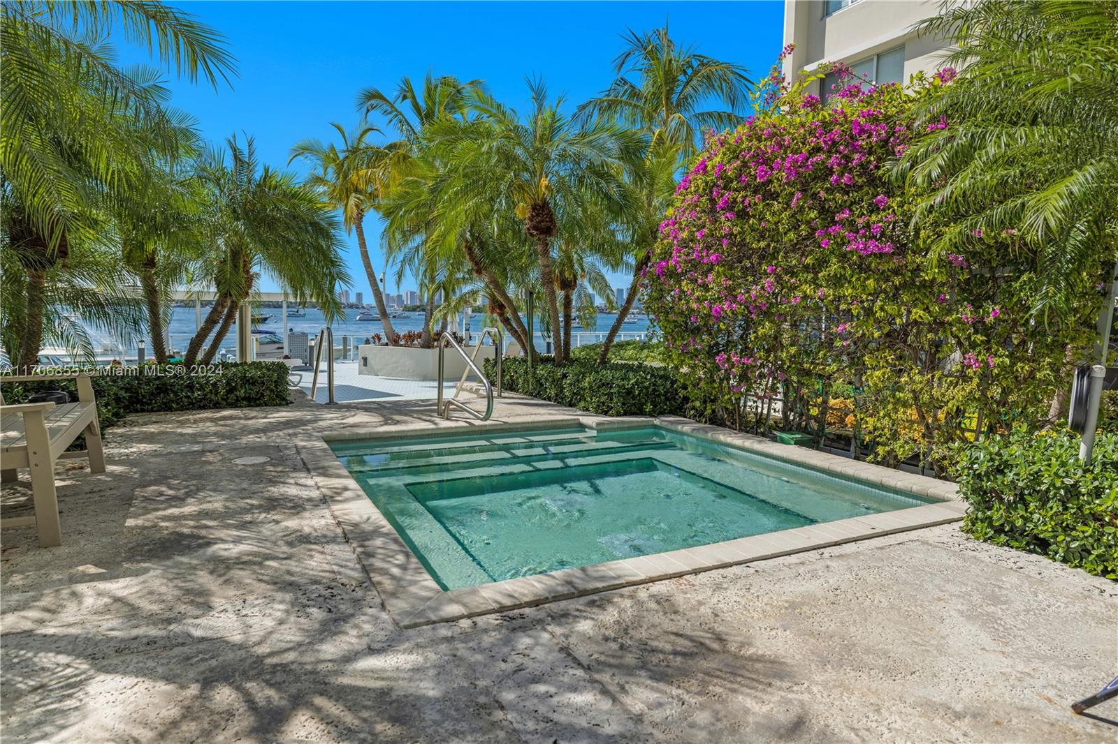 1200 West Ave #811, Miami Beach, Florida image 24