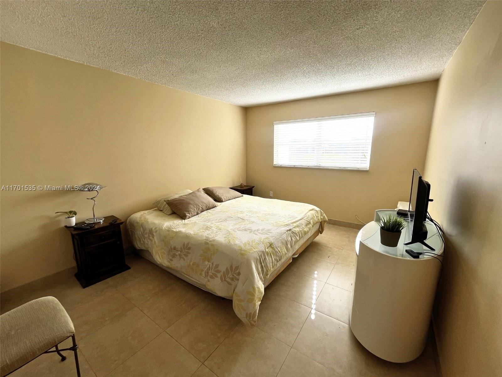 8135 Sunrise Lakes Blvd #105, Sunrise, Florida image 13