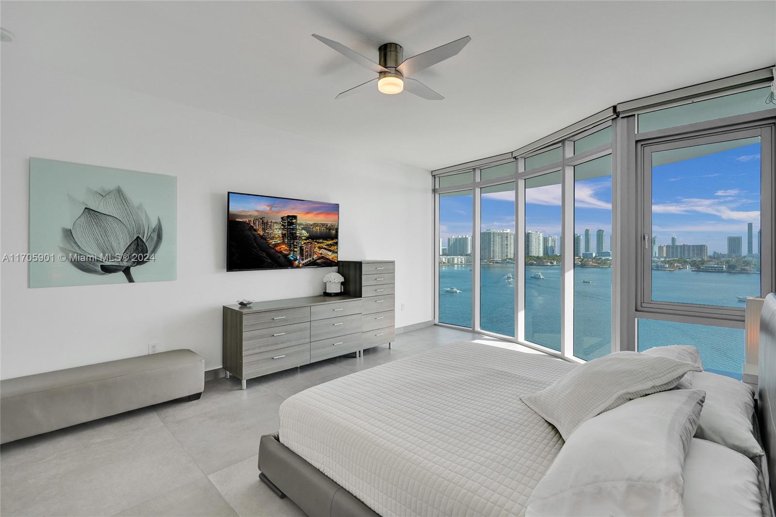 17111 Biscayne Blvd #811, North Miami Beach, Florida image 38