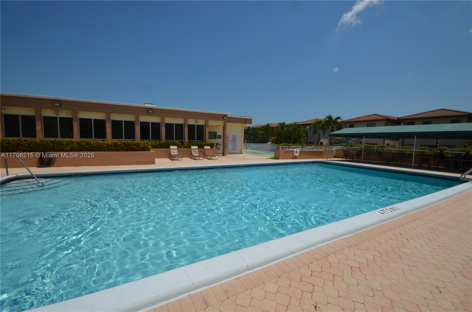 4990 E Sabal Palm Blvd #307, Tamarac, Florida image 30