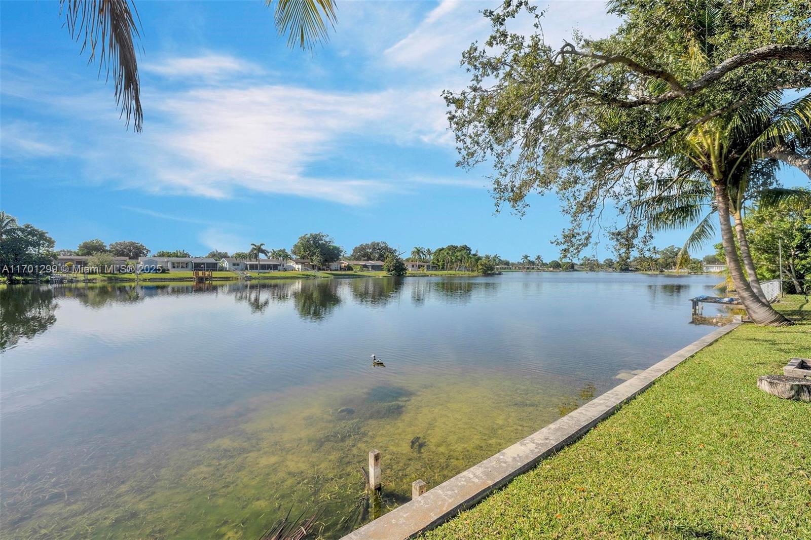 8260 NW 15th St, Pembroke Pines, Florida image 8