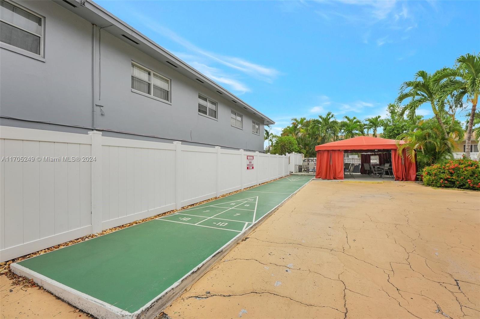 221 SE 9th Ave #211, Pompano Beach, Florida image 22