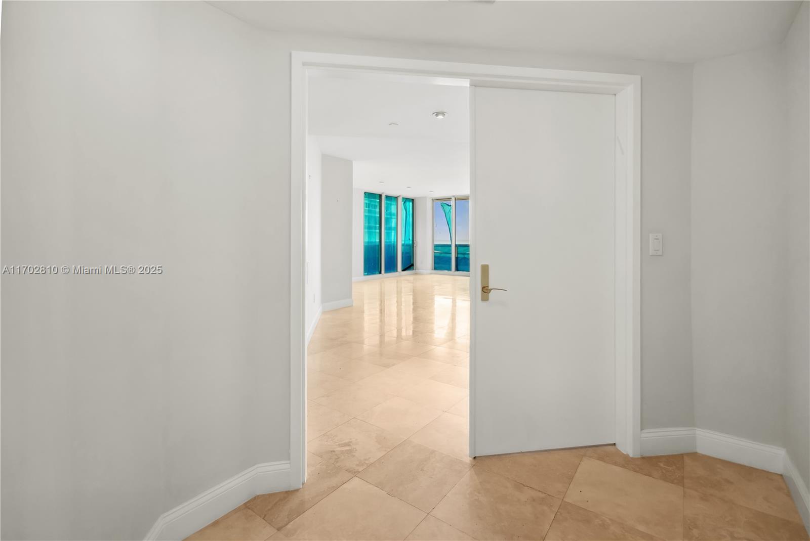 9595 Collins Ave #N6-H, Surfside FL 33154