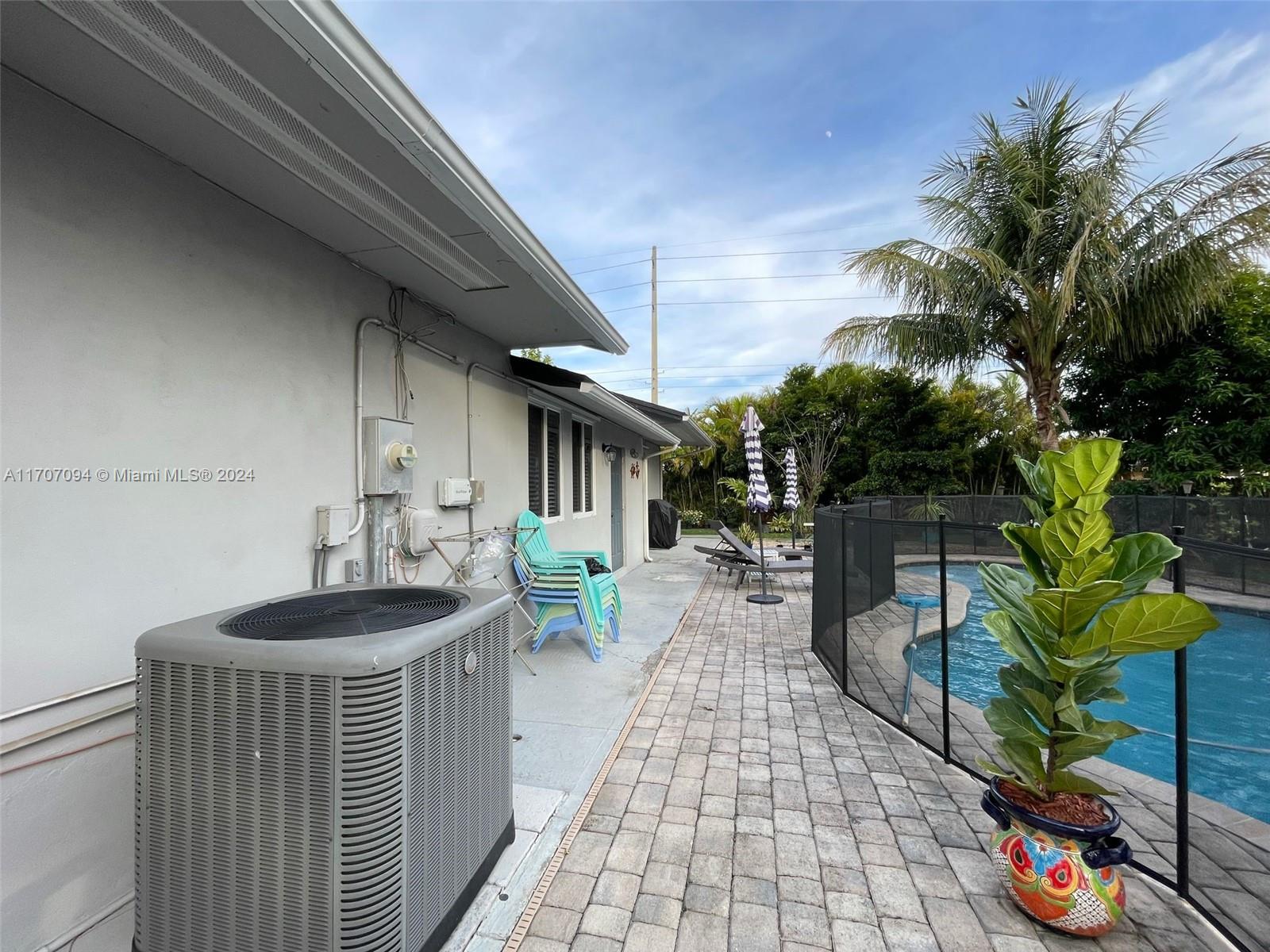 5020 Canal Dr, Lake Worth, Florida image 23