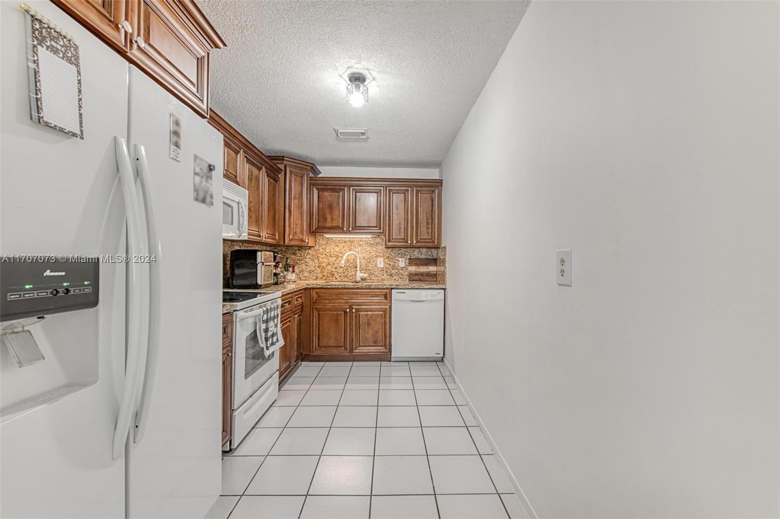 22117 SW 103rd Ct, Cutler Bay, Florida image 9