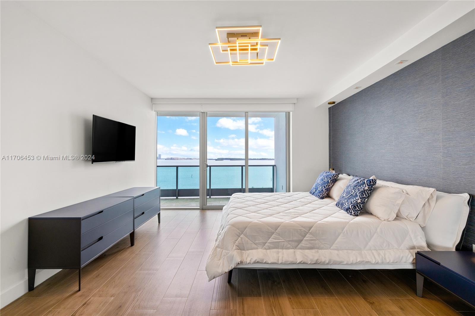 1331 Brickell Bay Dr #1203, Miami FL 33131