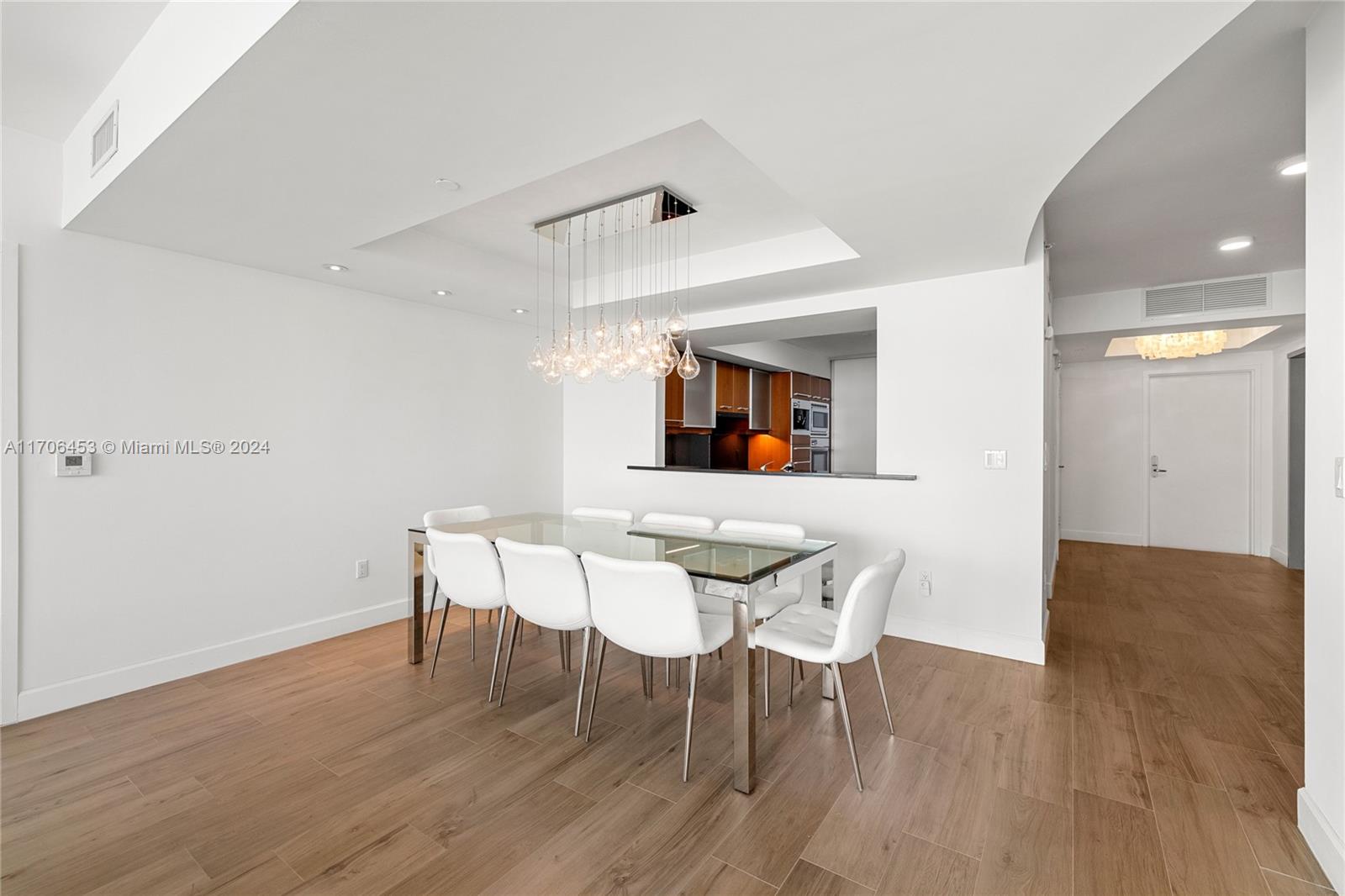 1331 Brickell Bay Dr #1203, Miami FL 33131