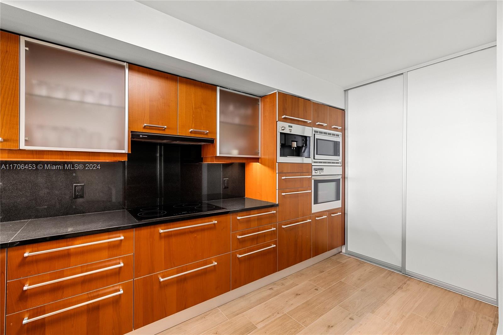 1331 Brickell Bay Dr #1203, Miami FL 33131