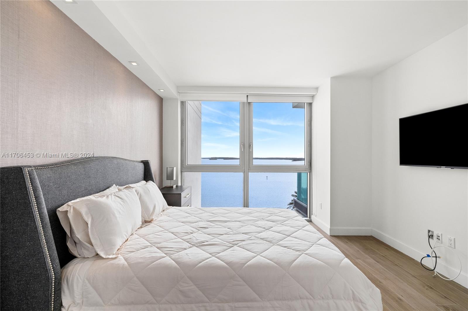 1331 Brickell Bay Dr #1203, Miami FL 33131
