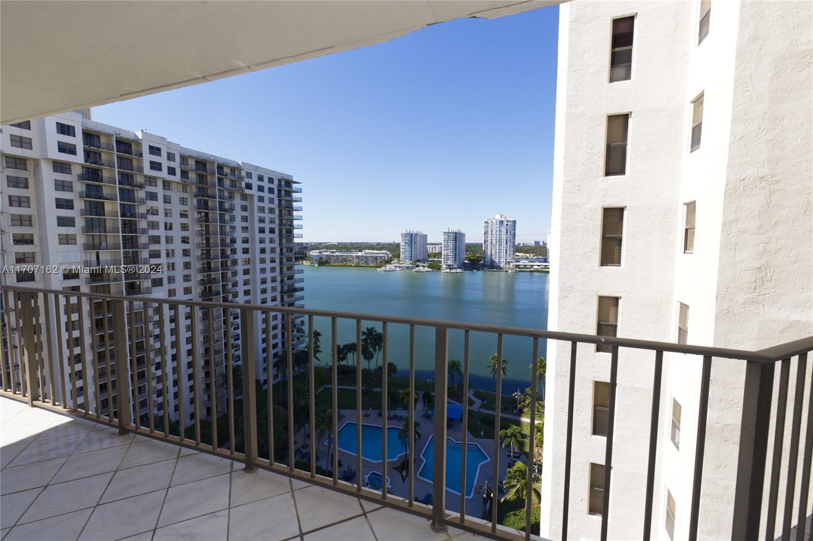 18181 NE 31st Ct #1609, Aventura, Florida image 16