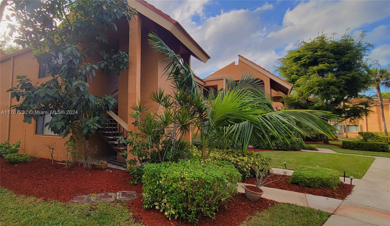 11231 Green Lake Dr #201, Boynton Beach, Florida image 3