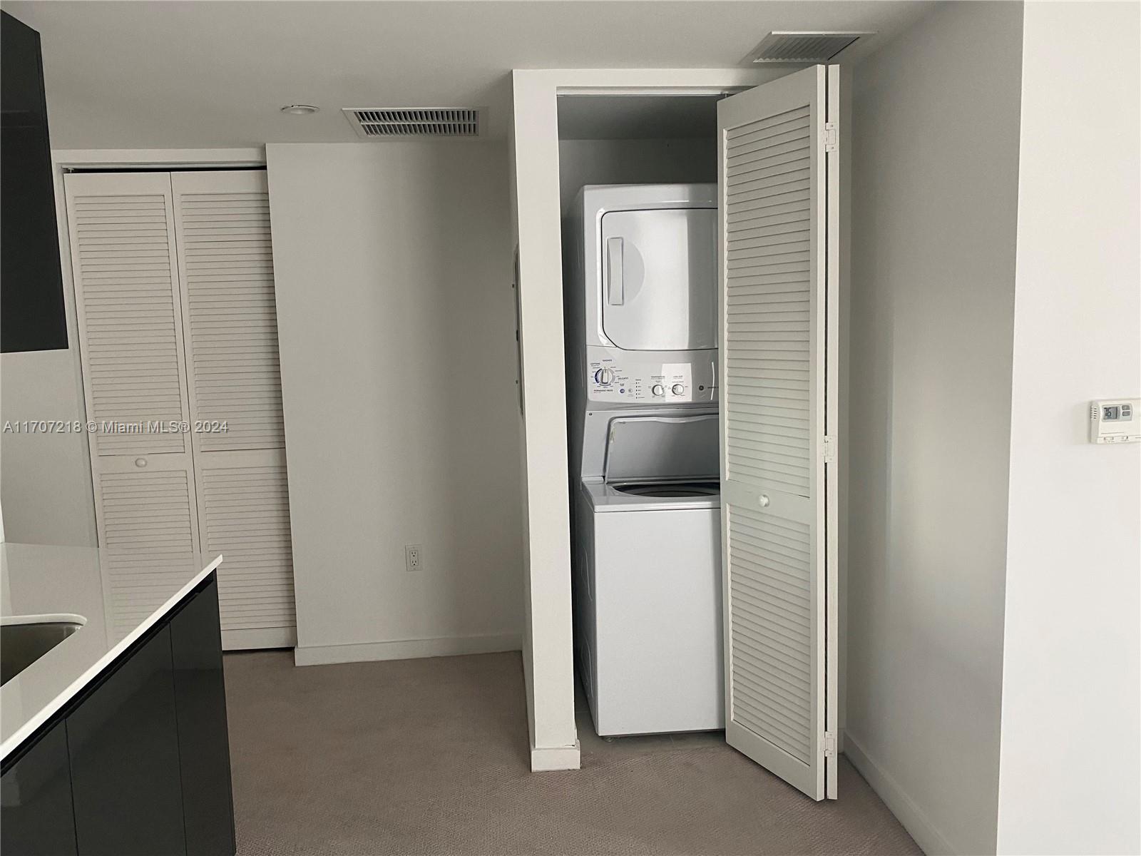 31 SE 6TH STREET #808, Miami FL 33131