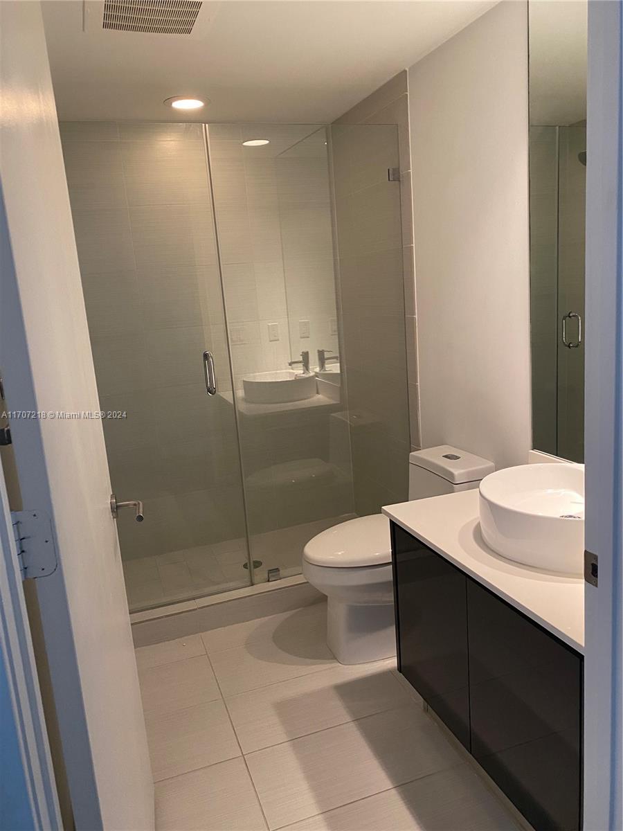31 SE 6TH STREET #808, Miami FL 33131