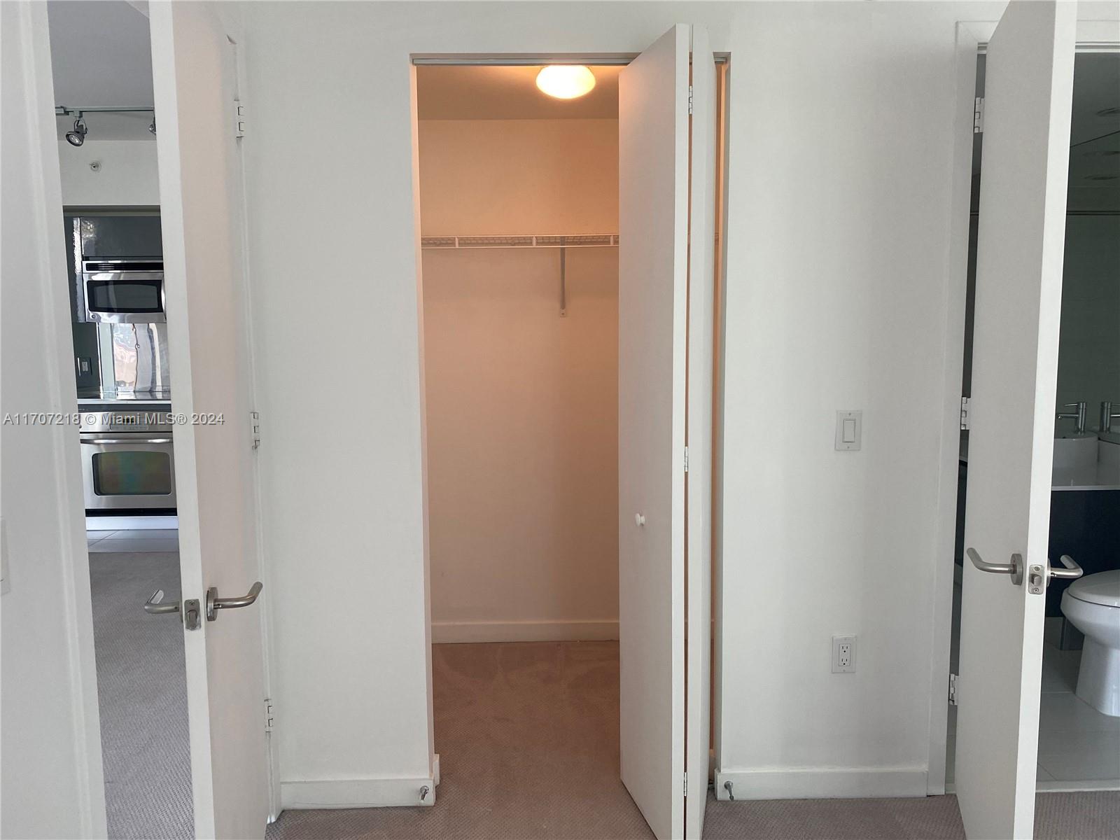 31 SE 6TH STREET #808, Miami FL 33131