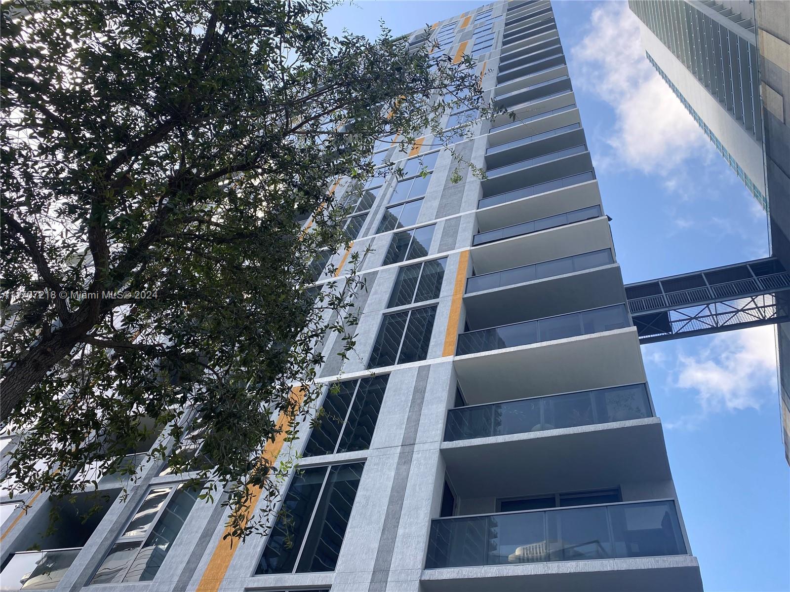 31 SE 6TH STREET #808, Miami FL 33131