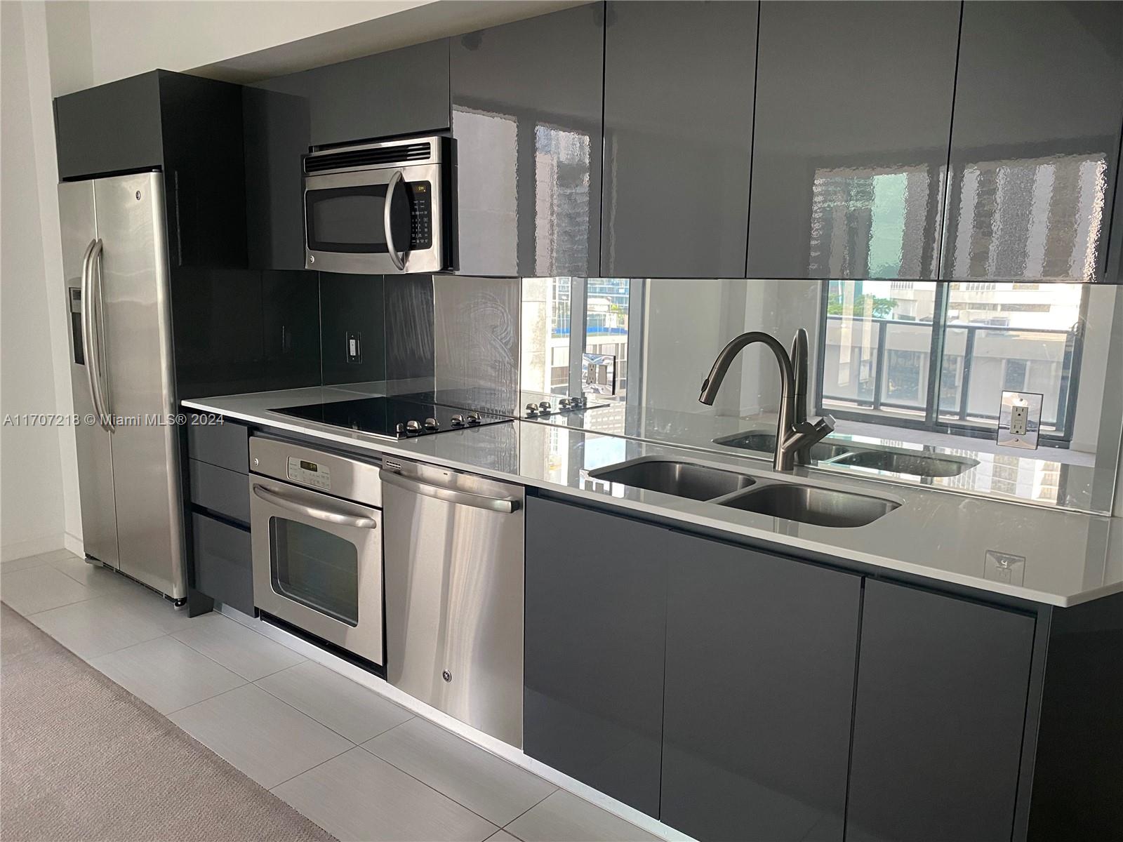 31 SE 6TH STREET #808, Miami FL 33131