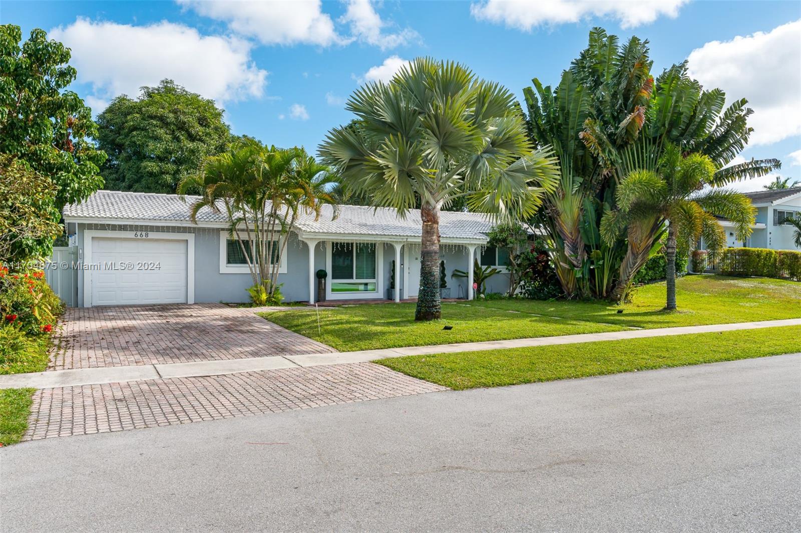 668 NW 16th Ave, Boca Raton, Florida image 1