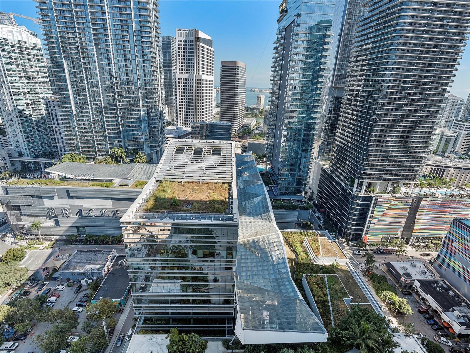 88 SW 7th St #2709, Miami FL 33130